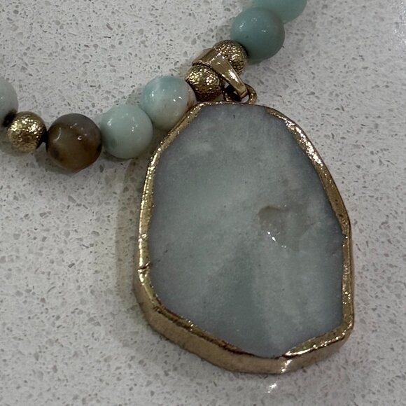 Artisan Agate Slice Pendant Mixed Material Necklace - Picture 11 of 11